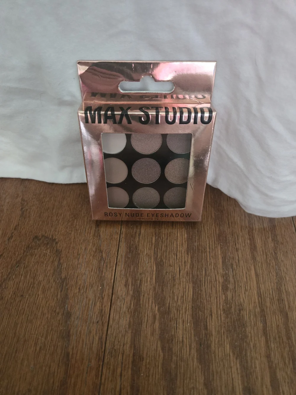 MAX STUDIO Rosy Nude Eyeshadow Palette - Rose Gold